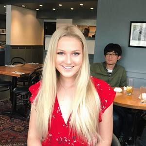 Meet your Posher, Michelle